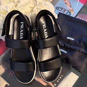 Prada Calzature Donna Vitello Black Leather Sandals
